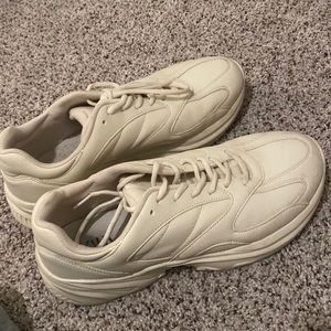 Zara, men’s cream sneakers